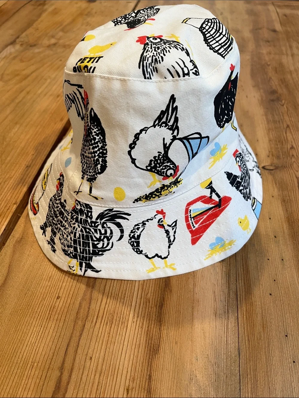 PETIT PILOU Kids White Chicken Printed Bucket Hat 100% Cotton